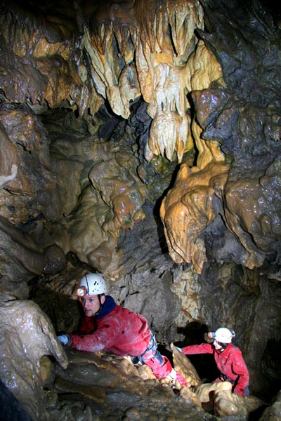 Cave, Canmore Cavern